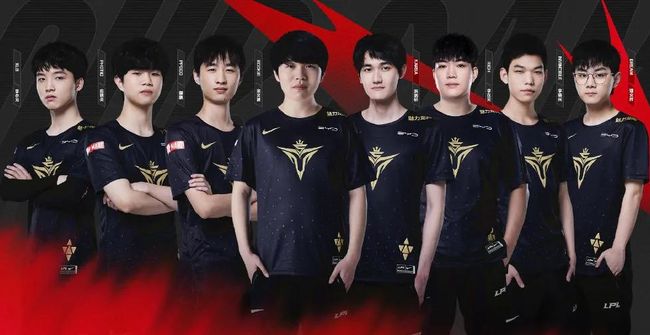 使年轻球员 使年轻球员