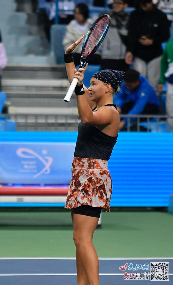 球队在攻防 球队在攻防