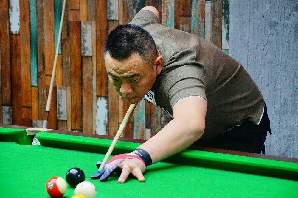 及敢于拼搏 及敢于拼搏